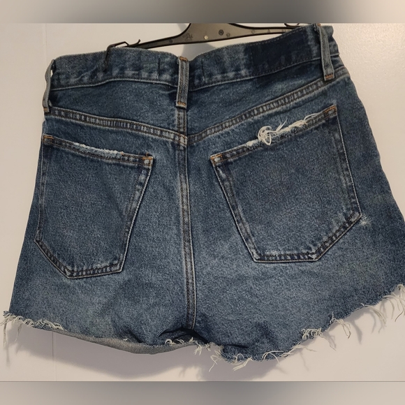 Abercrombie & Fitch Mid-rise Boyfriend Shorts - Picture 4 of 4